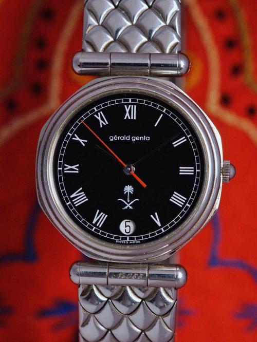 Elegant Gerald Genlo Watch with Roman Numerals